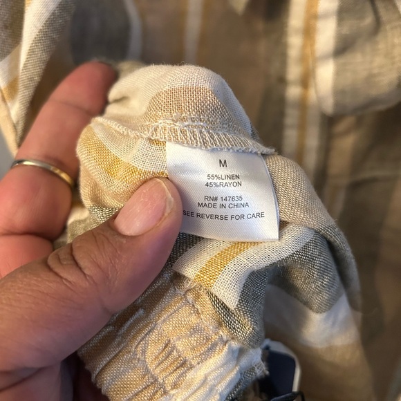 Romeo & Juliet Couture jumpsuit - tan/green striped linen blend sleeveless NWT - Picture 9 of 11